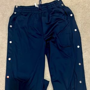 Fabletics Wide Leg Tearaway Pants 
size L, from Liza Koshy limited collection